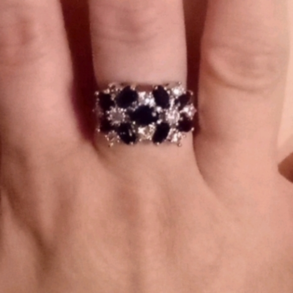 925 Stamped Sterling Silver Ring🎊 - Picture 3 of 11